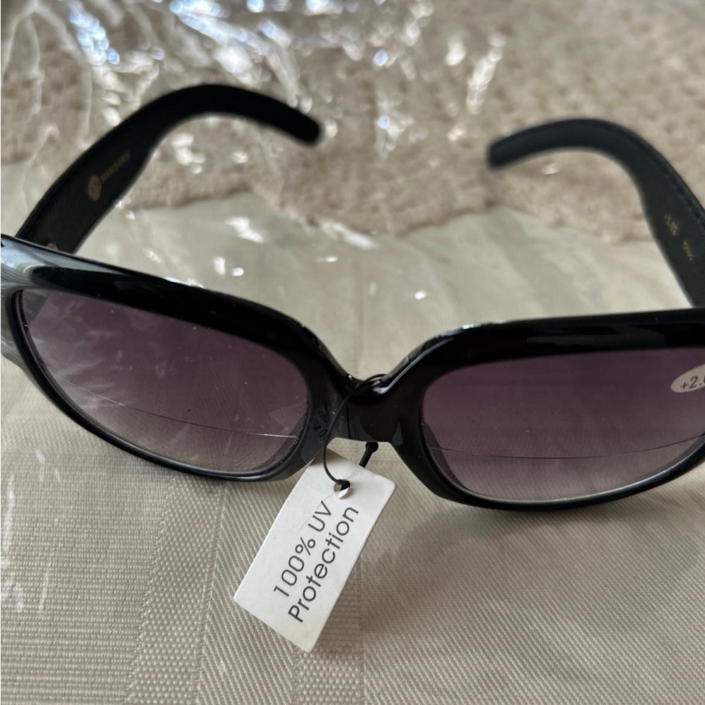 Black Sunglasses with UV Protection and bifocal